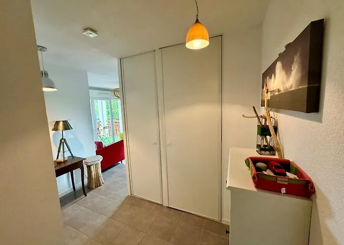 Grand - Piscine - Plage- Terrasse Apartamento